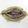 Kép 3/6 - sweet_candy_petlove_valltaska_30cm_zold_cicas_belseje